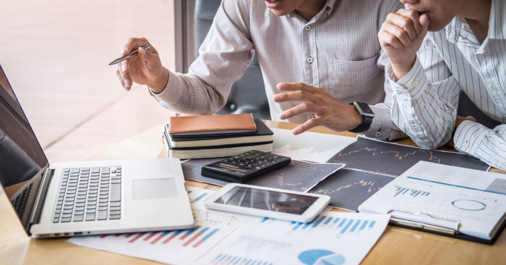 اختيار شركة تداول مرخصة وموثوقة في العراق