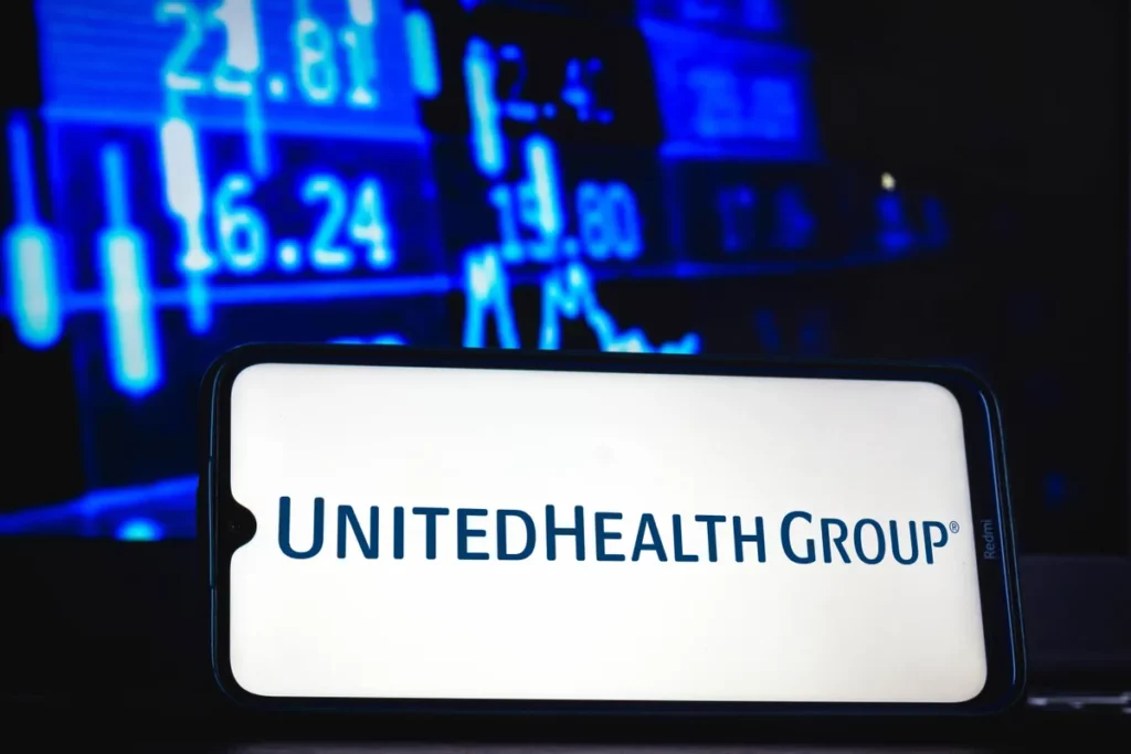 الاستثمار في سهم شركة Unitedhealth Group الأمريكي