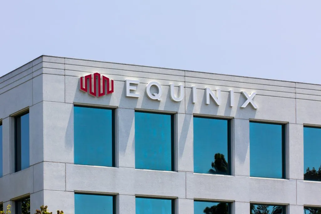 سهم شركة Equinix 