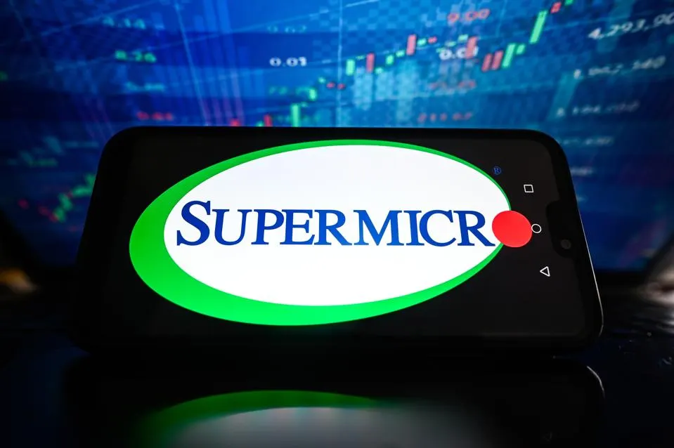 سهم شركة Super Micro Computer