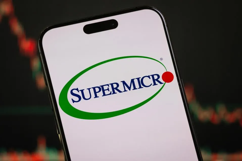 سهم شركة Super Micro Computer